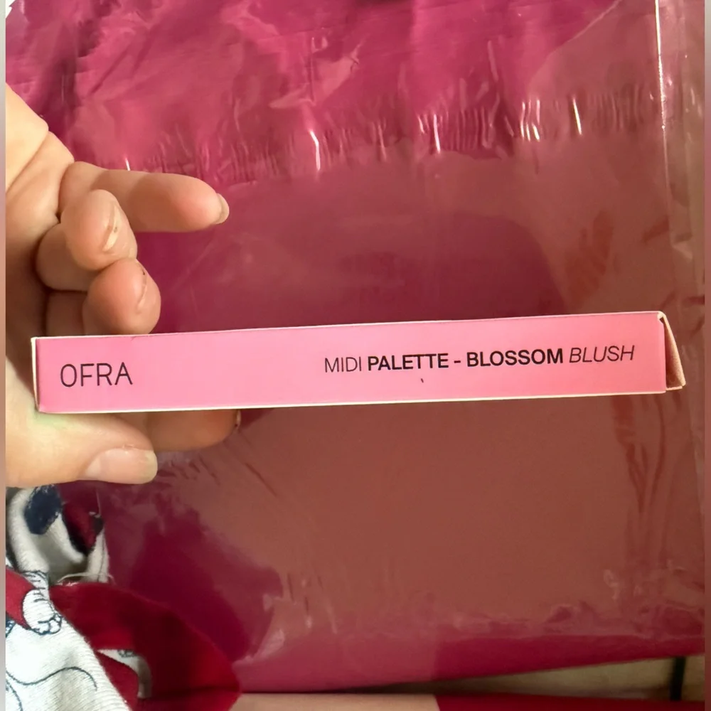 💚 2/$30 OFRA Cosmetics Midi Palette - Blossom Blush